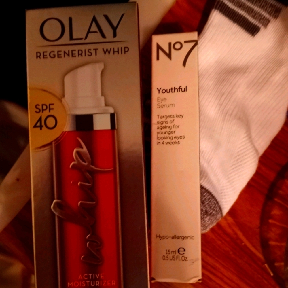 Face products of all brands n makeup